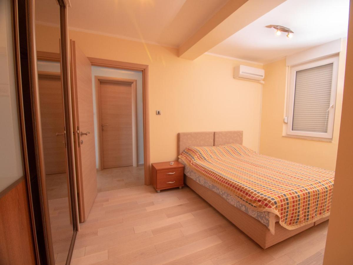 Mum'S Apartment Petrovac Extérieur photo